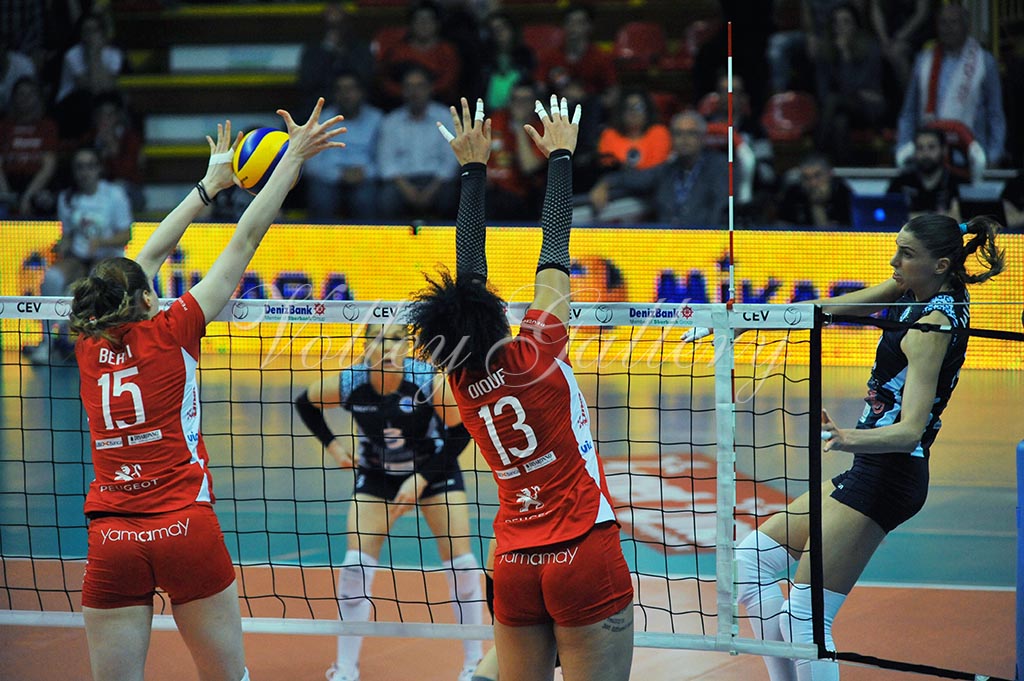 Yamamay-Dinamo Kazan (17)